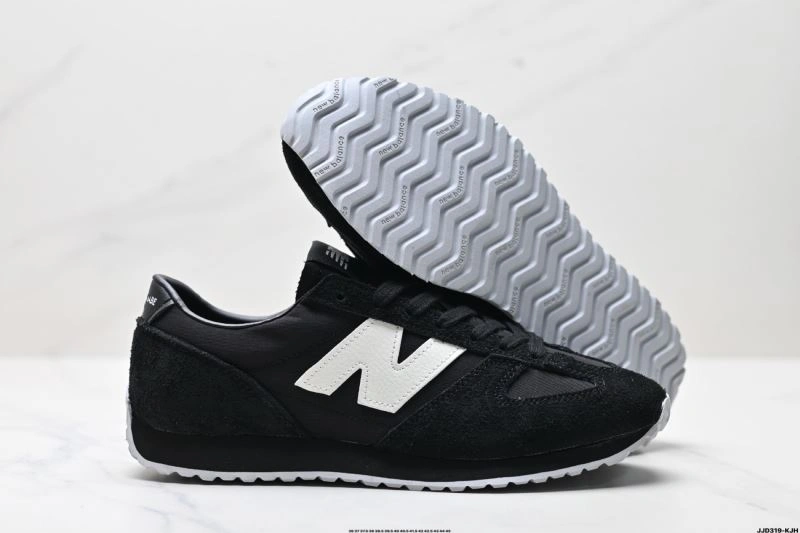 Bold New Balance Shoes 2239