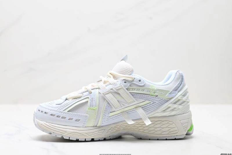 OdorResistant New Balance Shoes 2256