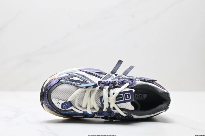New Balance Shoes RelaxedFit 2252