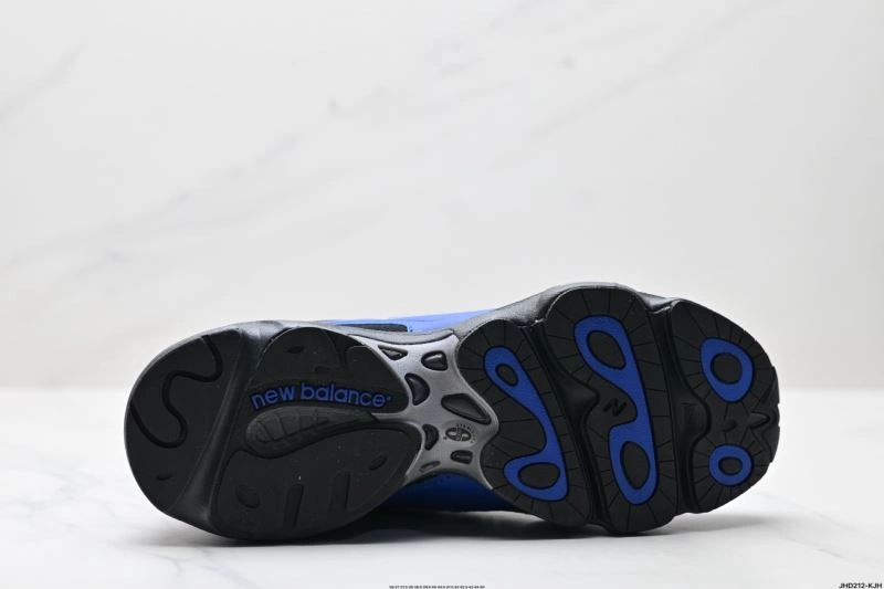 Compact New Balance Shoes 2244
