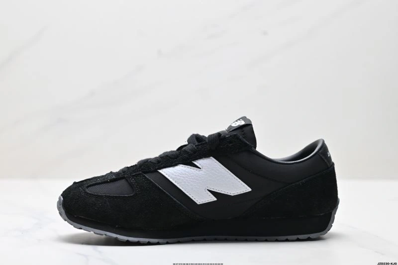 New Balance Shoes Classic 2240