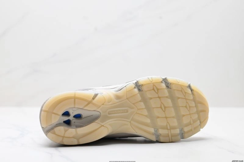 New Balance Shoes Lightweight 2232