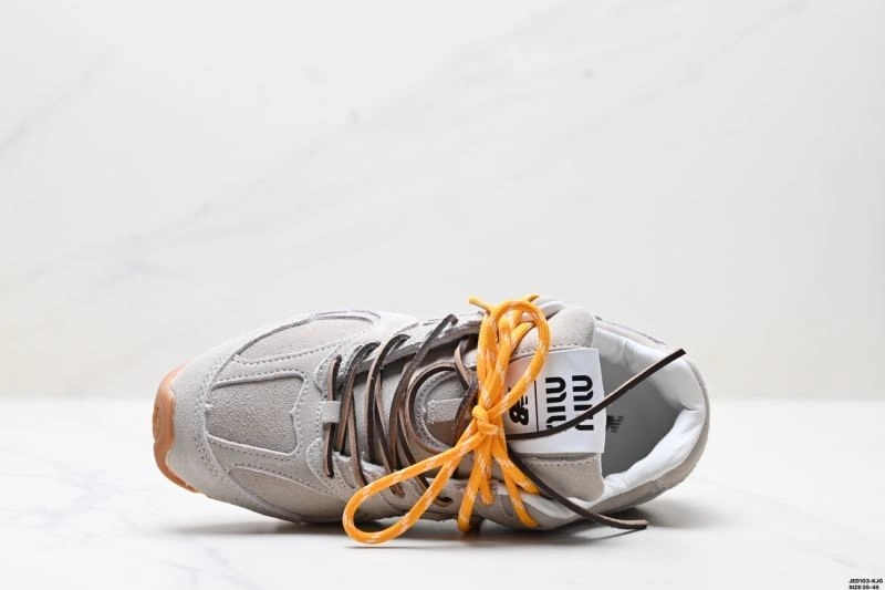 New Balance Shoes Modern 2226