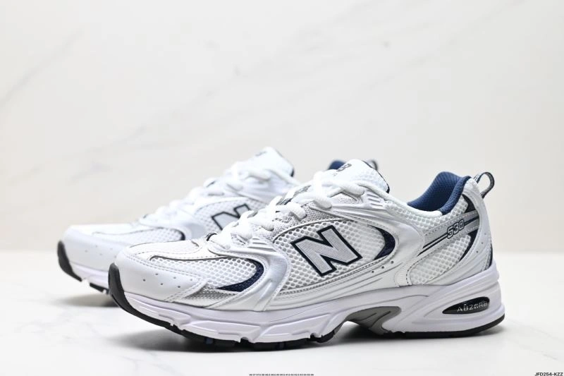 New Balance Shoes UrbanChic 2225