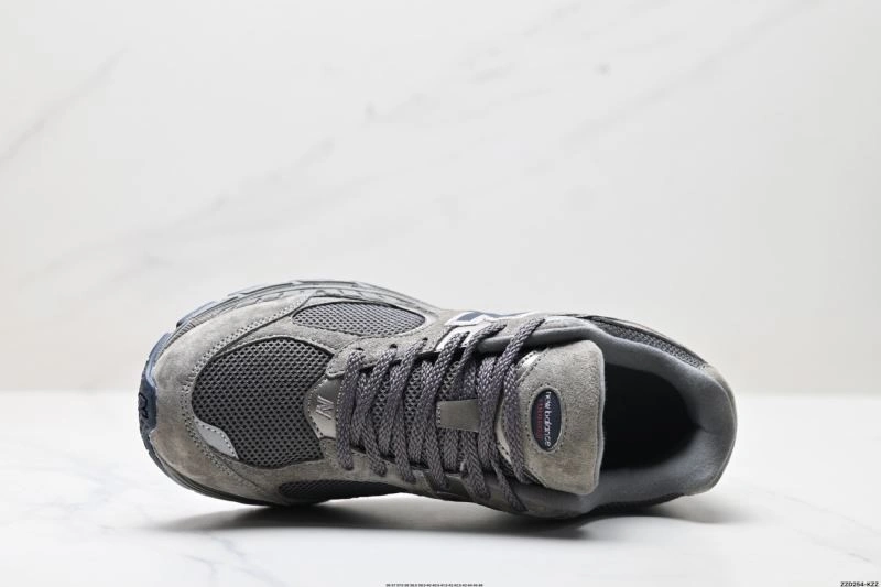 New Balance Shoes WellDesigned 2223