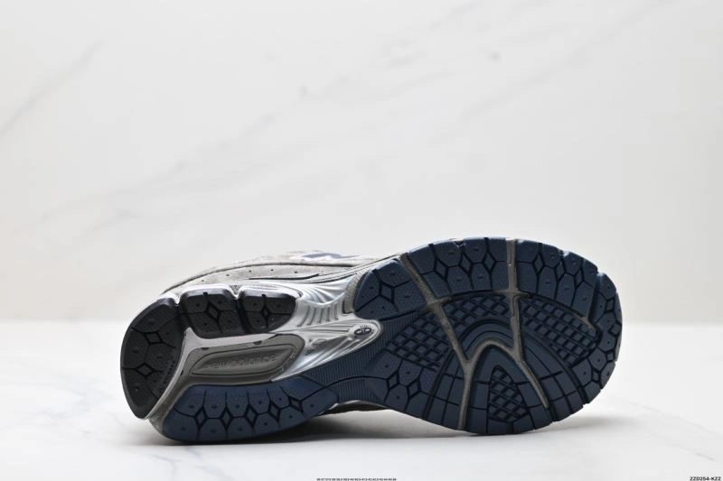 New Balance Shoes WellDesigned 2223