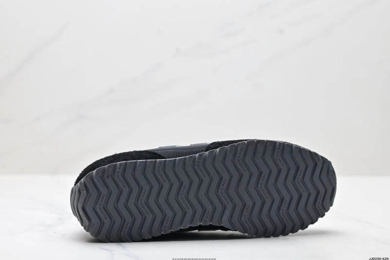 New Balance Shoes Breathable 2211