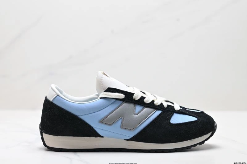 MoistureWicking New Balance Shoes 2205