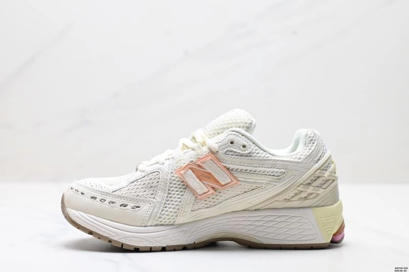 New Balance Shoes EyeCatching 2207