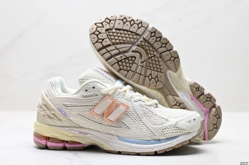 New Balance Shoes EyeCatching 2207