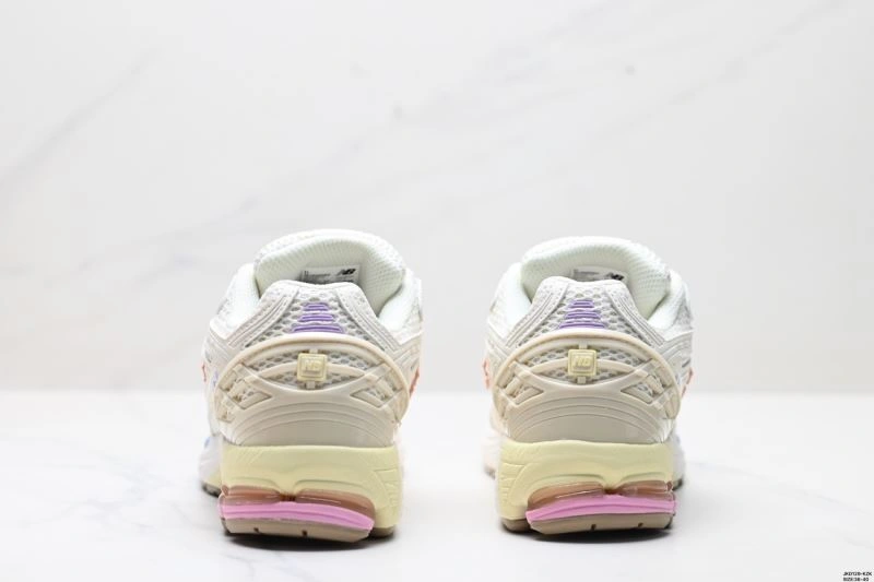 New Balance Shoes EyeCatching 2207
