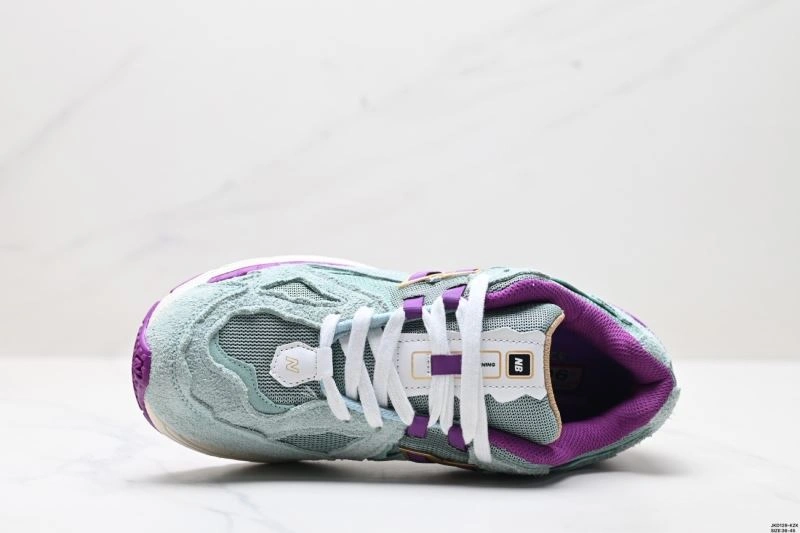 New Balance Shoes ModernLook 2215