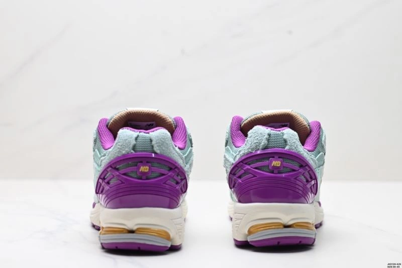 New Balance Shoes ModernLook 2215