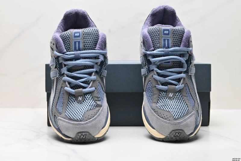 New Balance Shoes Resilient 2210
