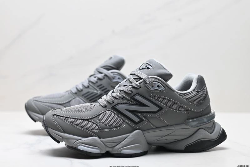 New Balance Shoes Sleek 2204