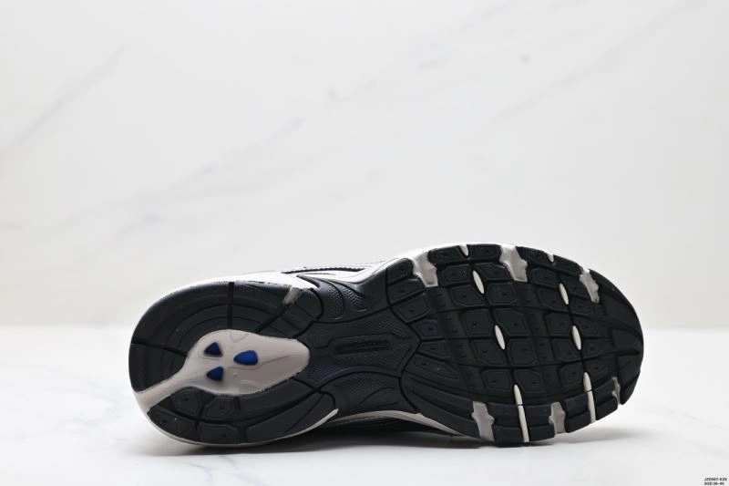 Effortless New Balance Shoes 2200