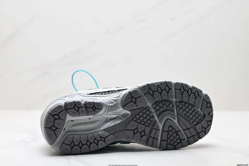 WeatherProof New Balance Shoes 2189