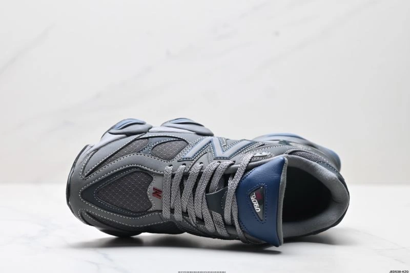 New Balance Shoes Refined 2195