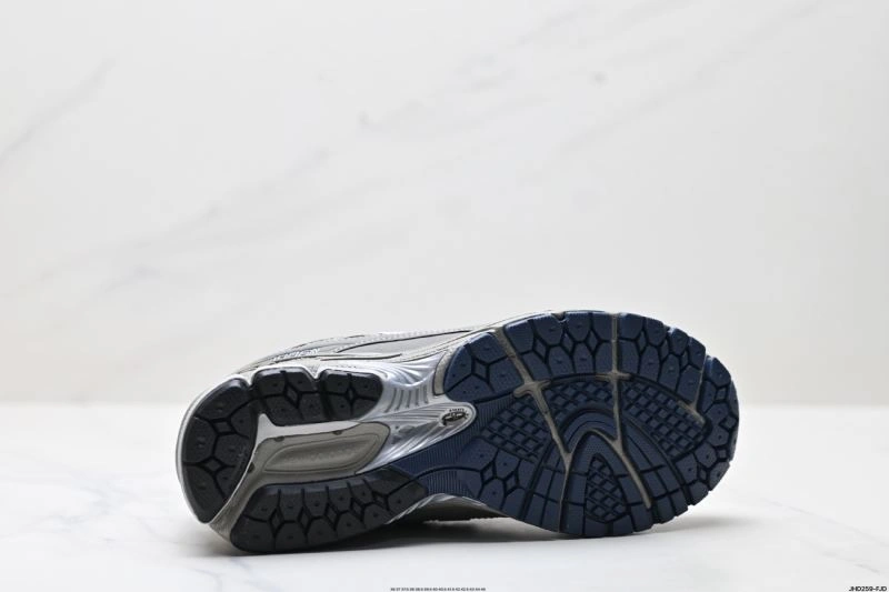 New Balance Shoes Practical 2150