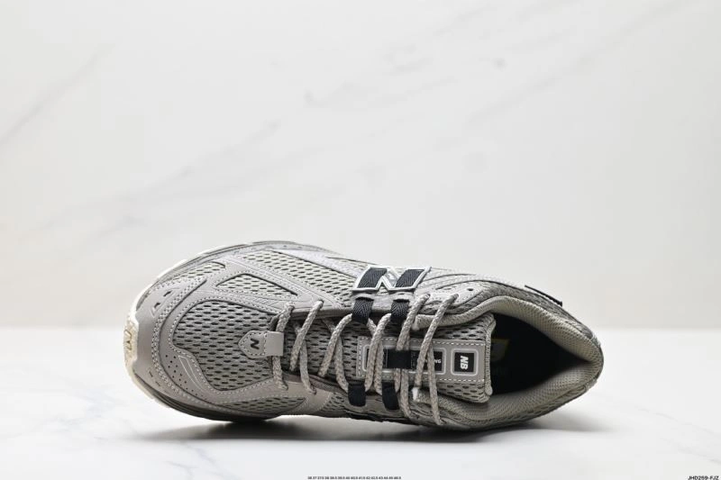 New Balance Shoes Snug 2151