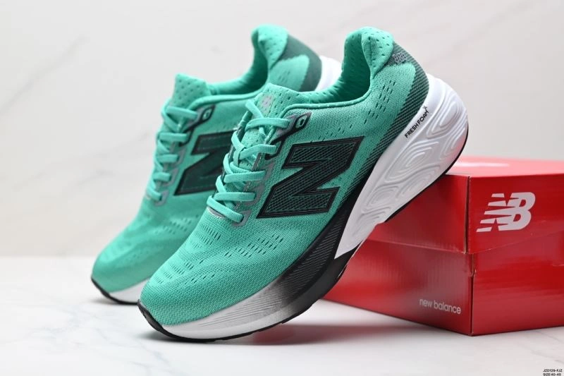 Neat New Balance Shoes 2144