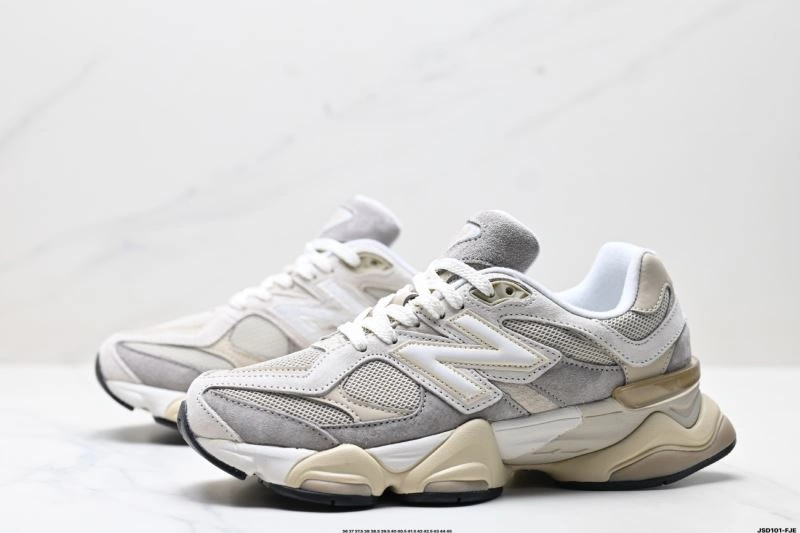 Timeless New Balance Shoes 2220