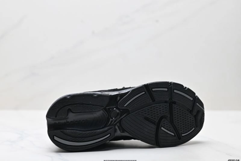 OdorResistant New Balance Shoes 2138