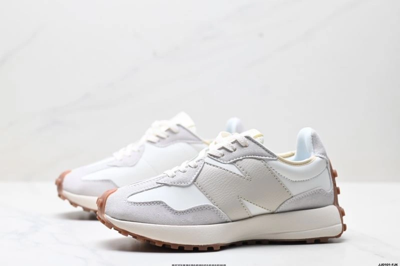 EyeCatching New Balance Shoes 2209