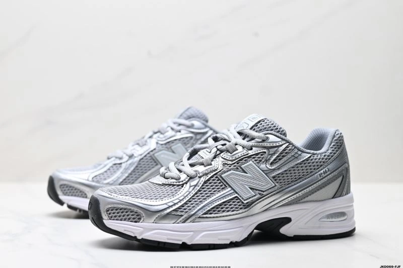 Youthful New Balance Shoes 2142
