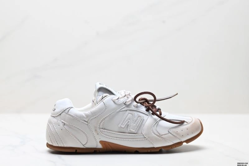 New Balance Shoes Contemporary 2125