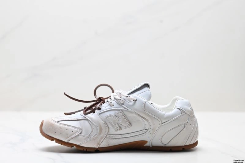New Balance Shoes Contemporary 2125