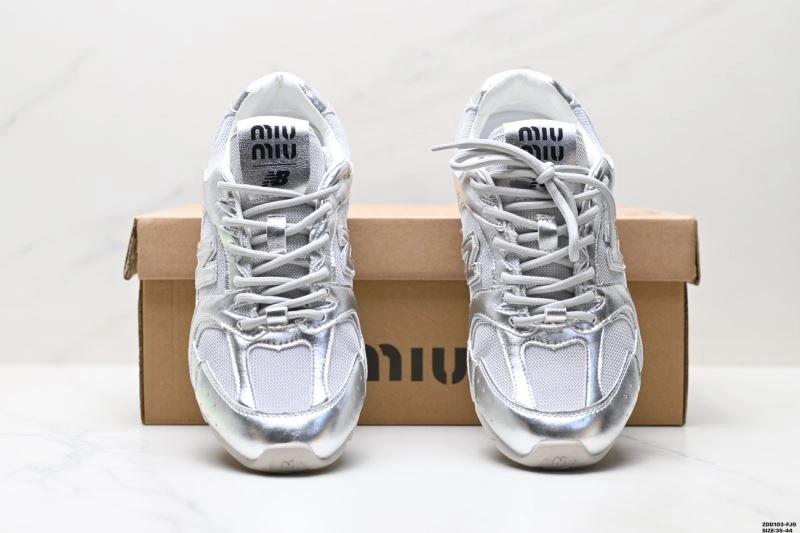 Cozy New Balance Shoes 2123