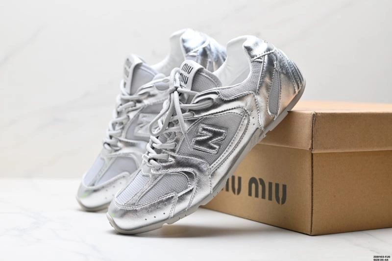 Cozy New Balance Shoes 2123