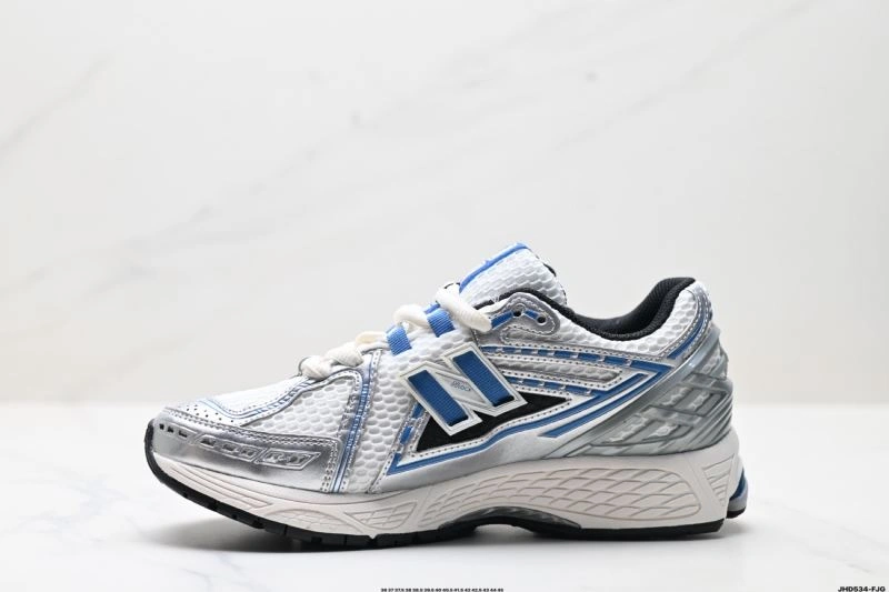 New Balance Shoes Compact 2134