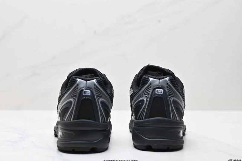 WrinkleFree New Balance Shoes 2112