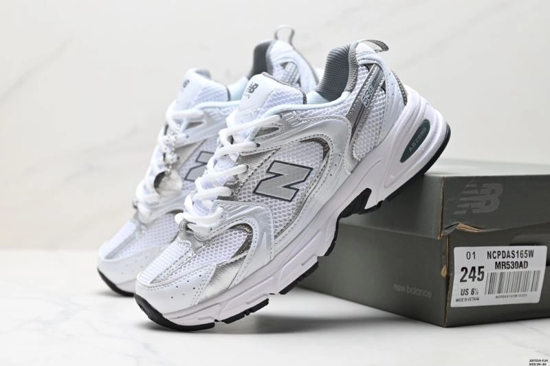 New Balance Shoes Cozy 2108