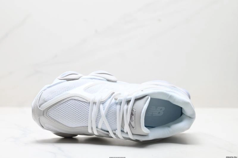 NewStyle New Balance Shoes 2110