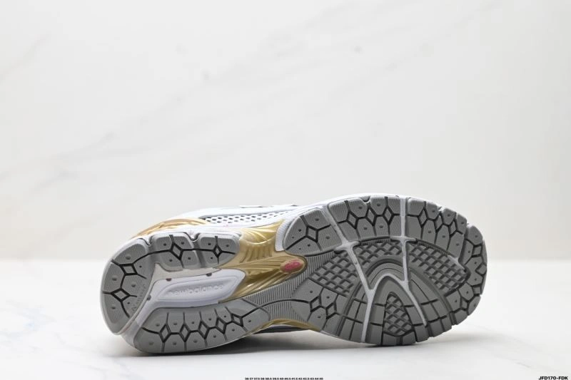 New Balance Shoes TopPick 2094