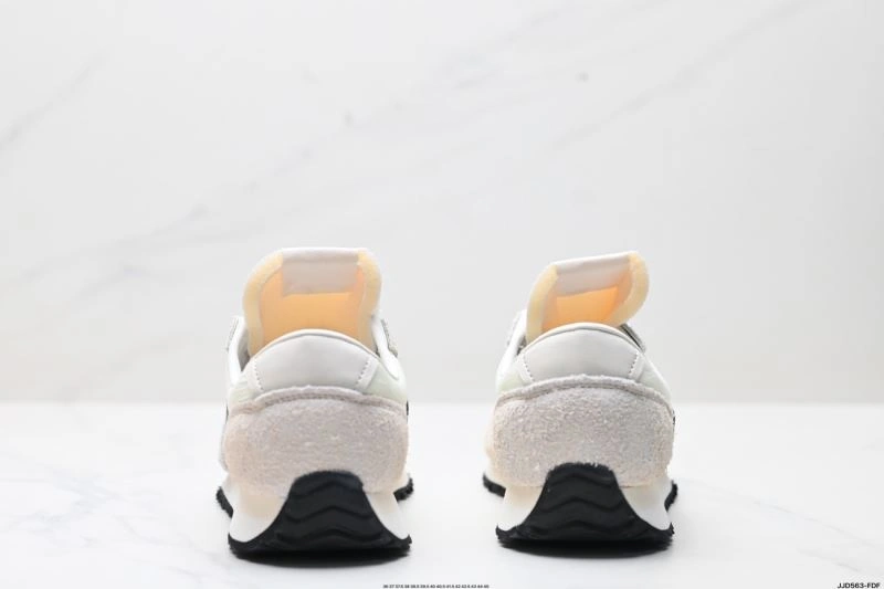 FlexibleFit New Balance Shoes 2105