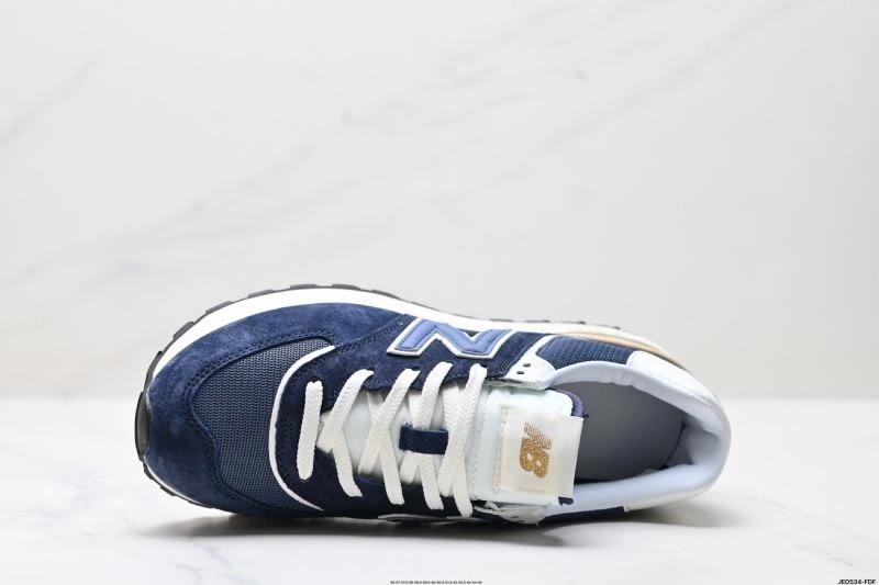 Fashionable New Balance Shoes 2086