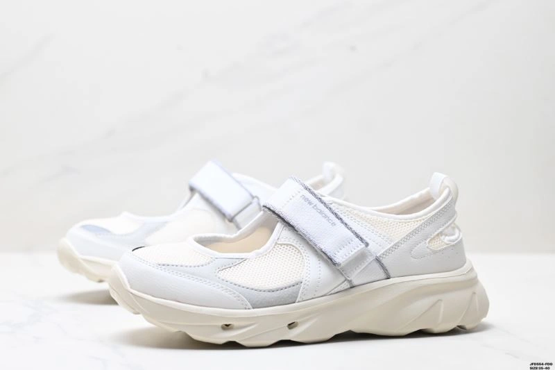 FashionForward New Balance Shoes 2124