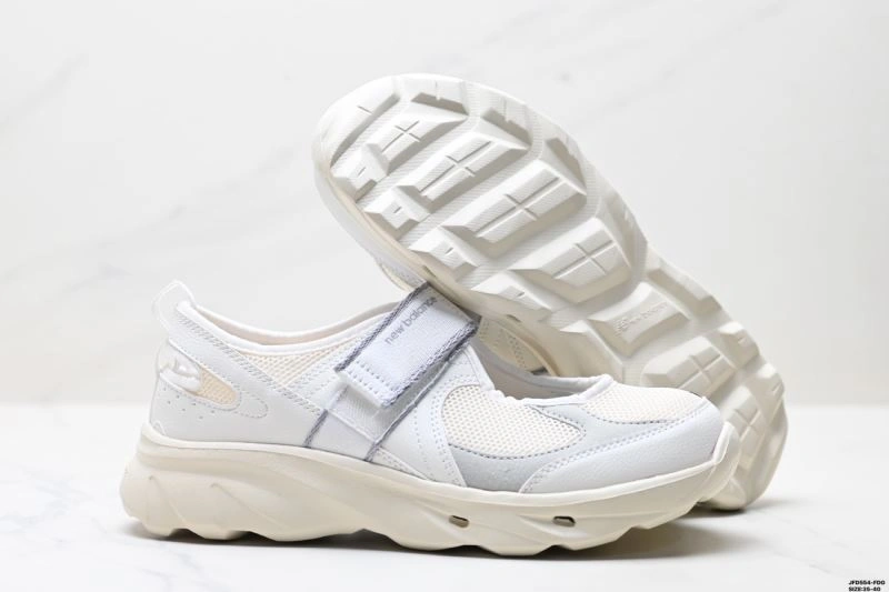 FashionForward New Balance Shoes 2124