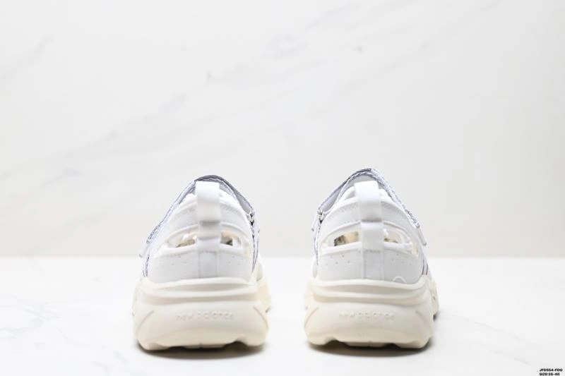 FashionForward New Balance Shoes 2124