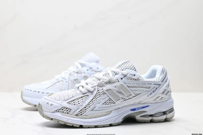 New Balance Shoes AllSeason 2061
