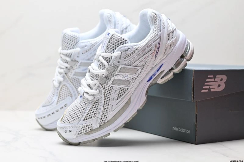 New Balance Shoes AllSeason 2061