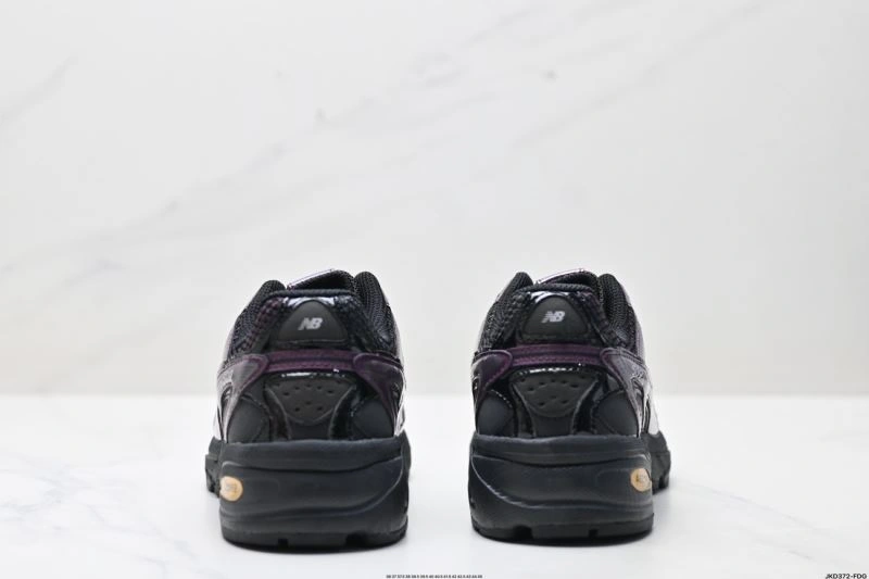 New Balance Shoes WrinkleFree 2056