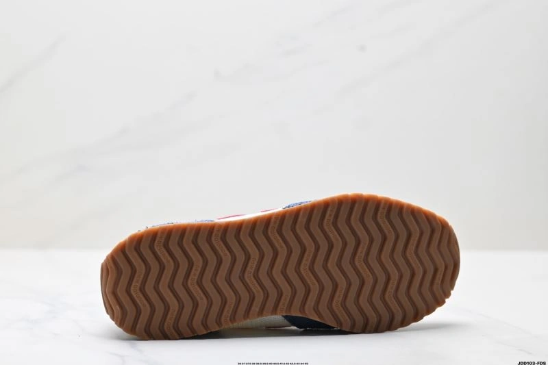 Minimalist New Balance Shoes 2054