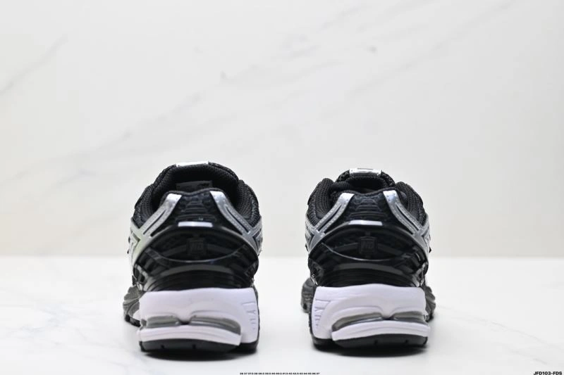 Elegant New Balance Shoes 2051