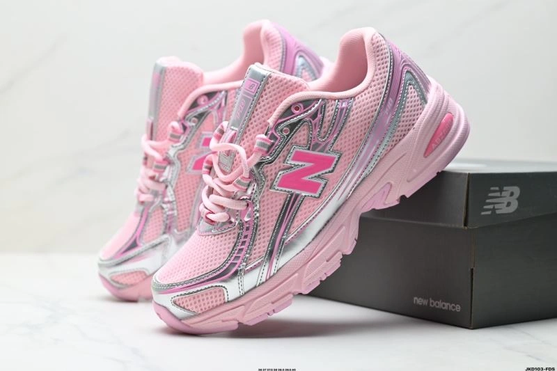 New Balance Shoes Bright 2052