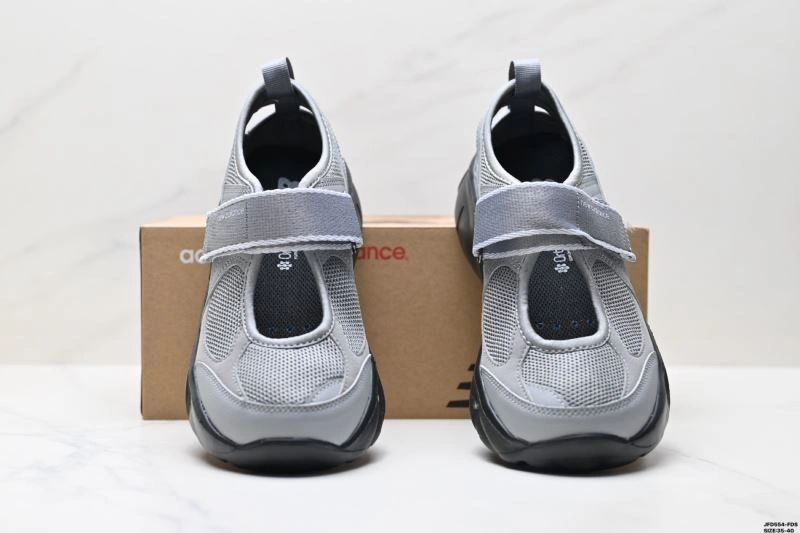New Balance Shoes Stretchable 2044